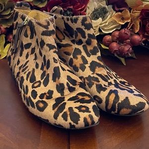 Nine West Leopard Fur Ankle Boots Size 10M